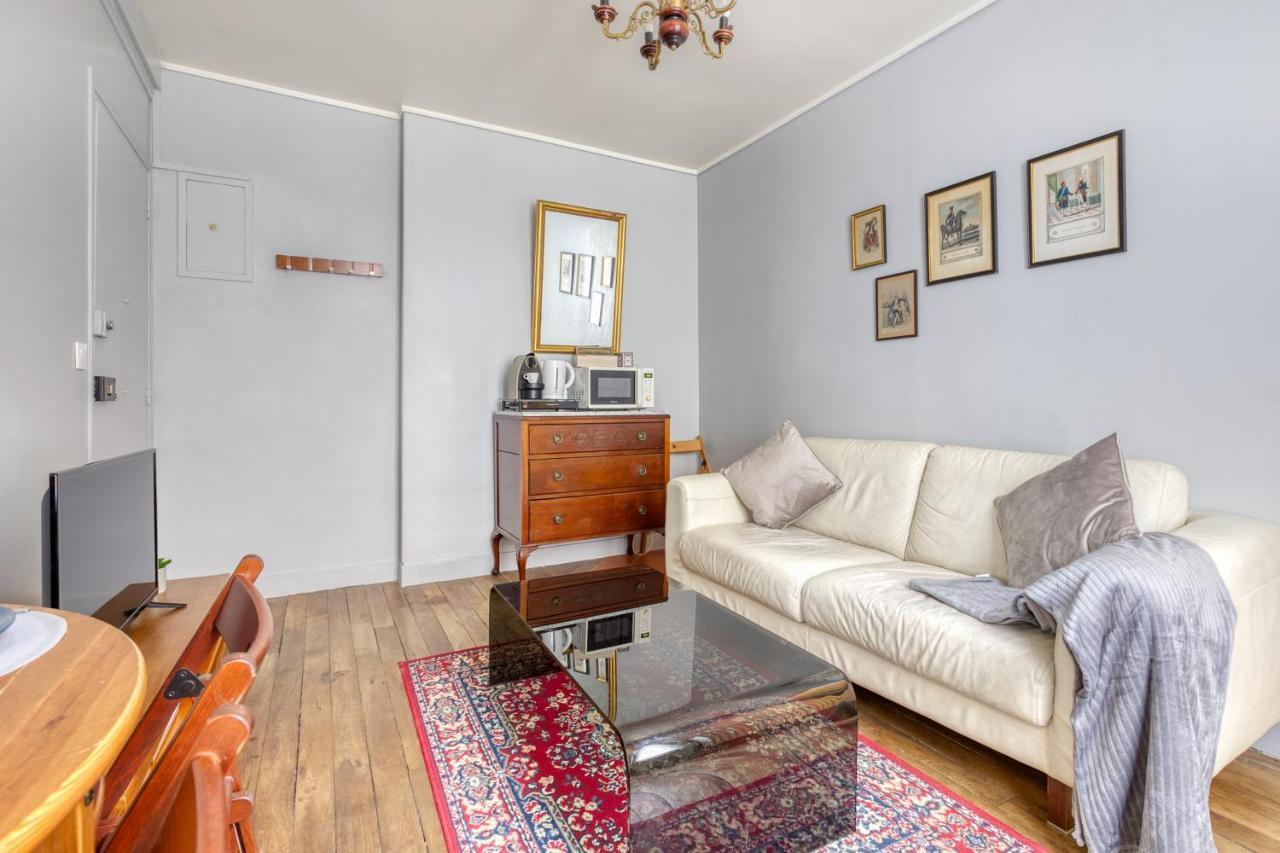 * Le Versaillais*2 Min A Pied Du Chateau Versalles Exterior foto
