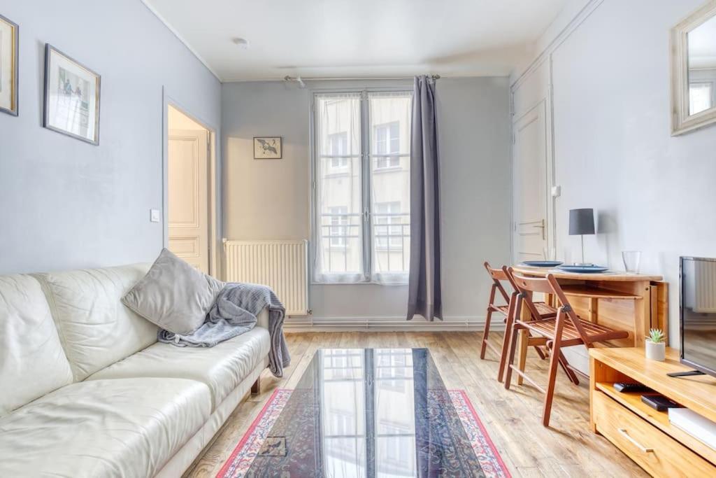 * Le Versaillais*2 Min A Pied Du Chateau Versalles Habitación foto