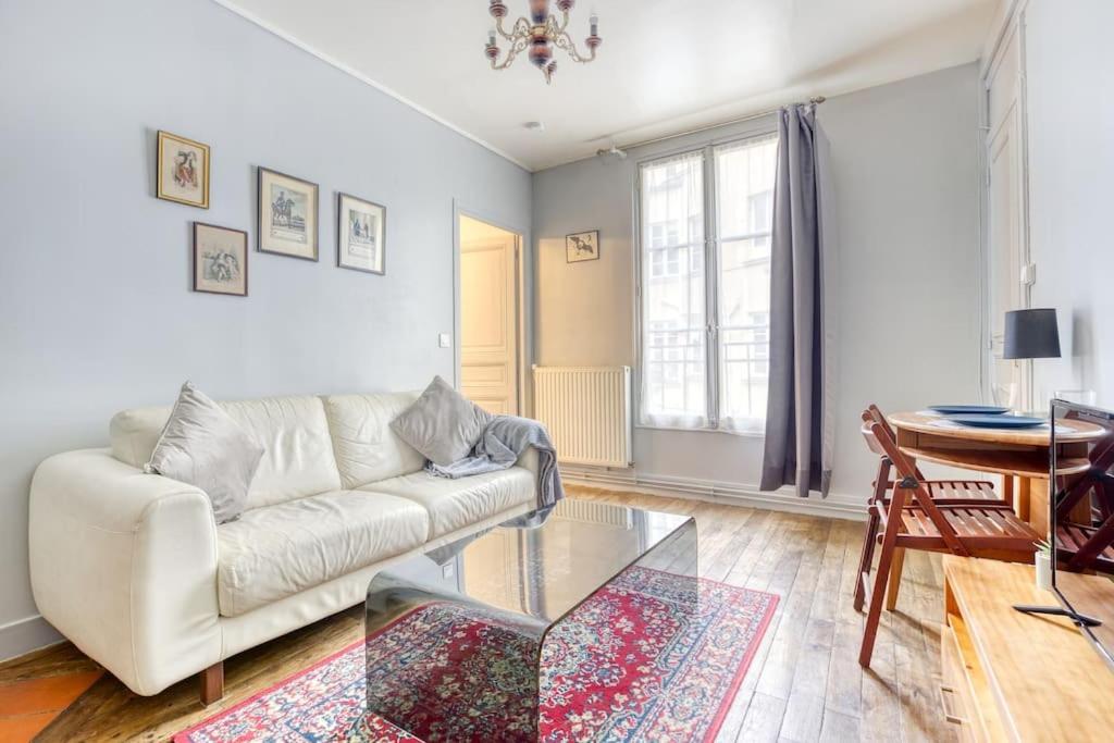 * Le Versaillais*2 Min A Pied Du Chateau Versalles Habitación foto